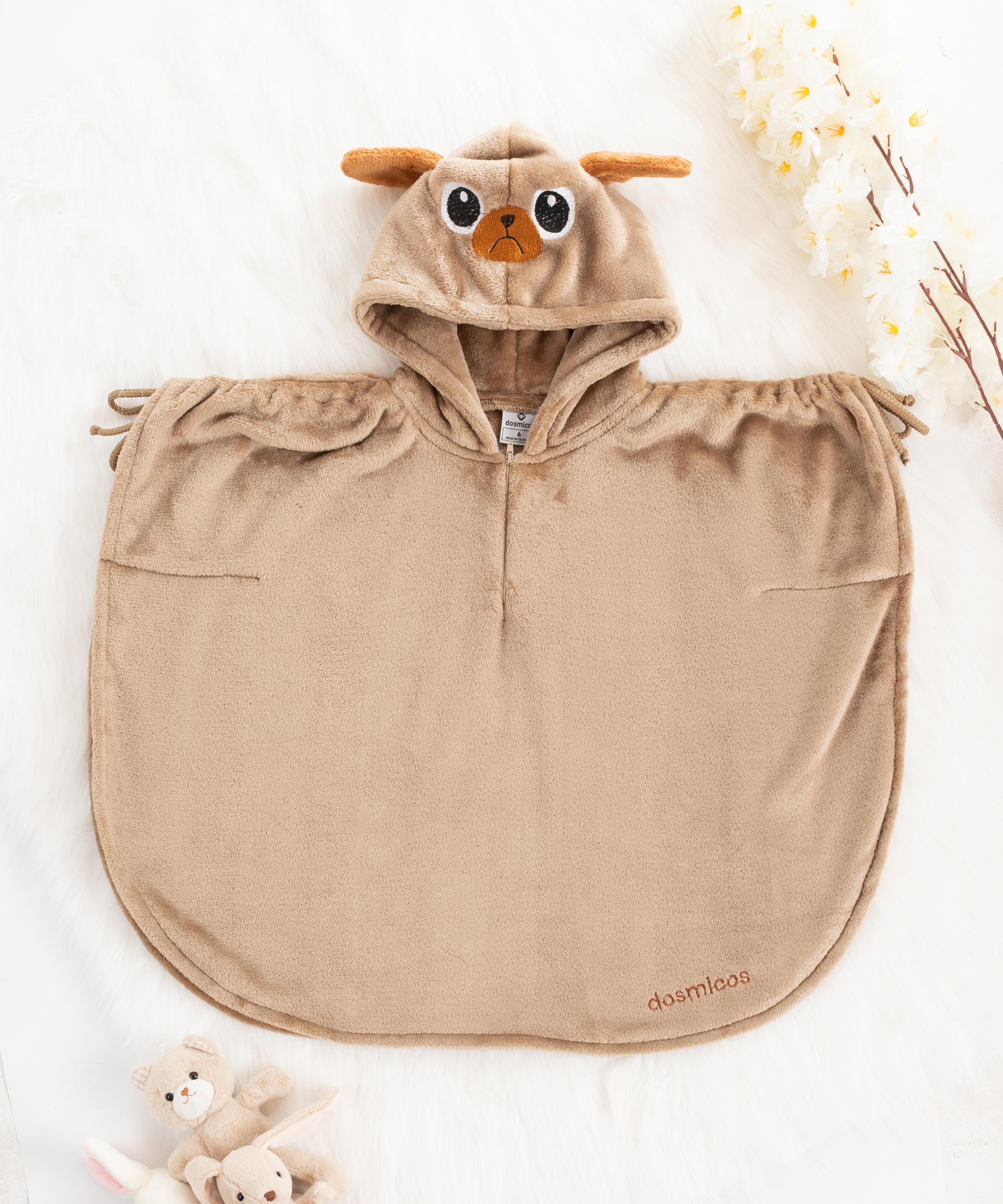 Ruana de Perrito Pug Dosmicos