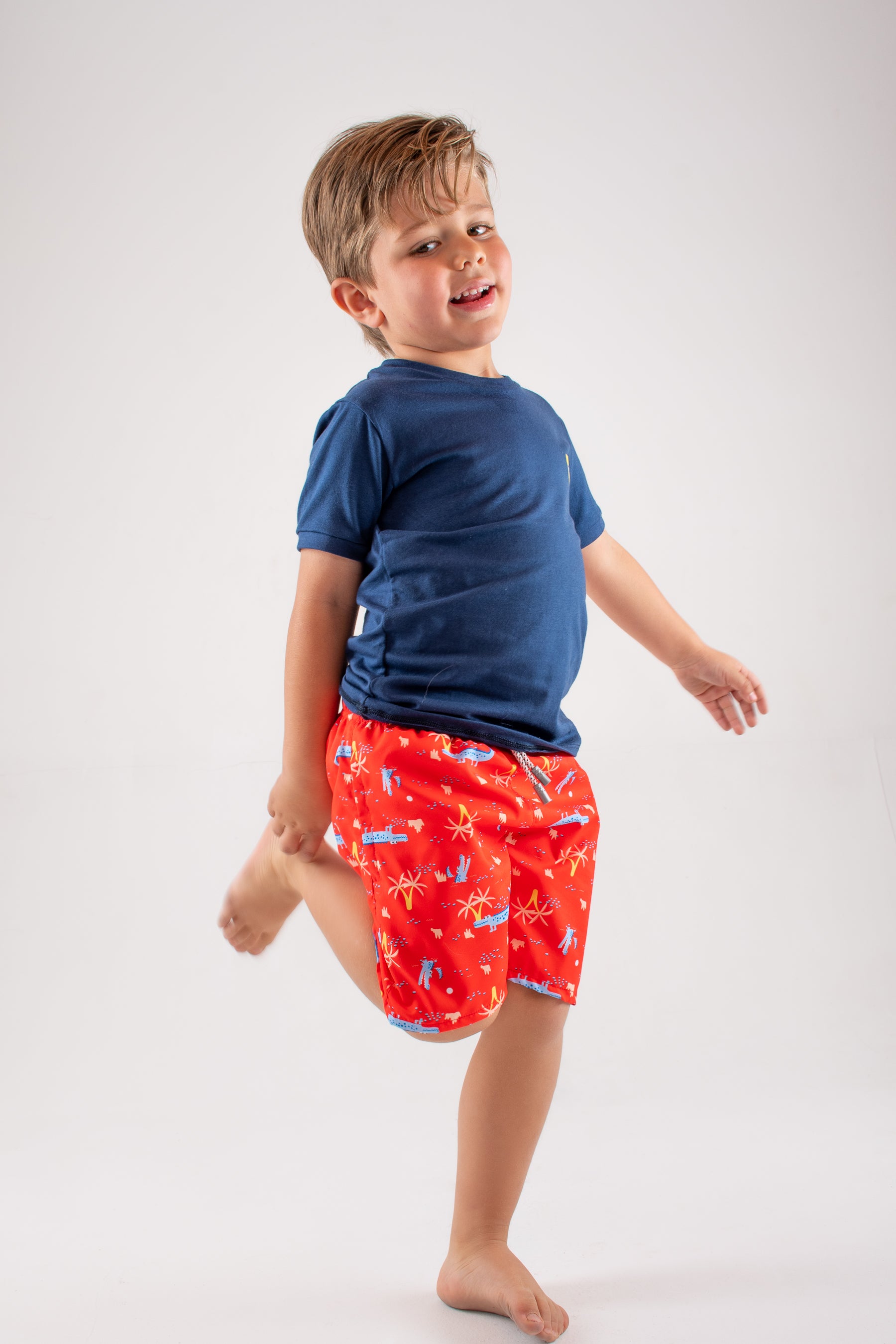 Pantaloneta Cocodrilos Rojo Para Niños