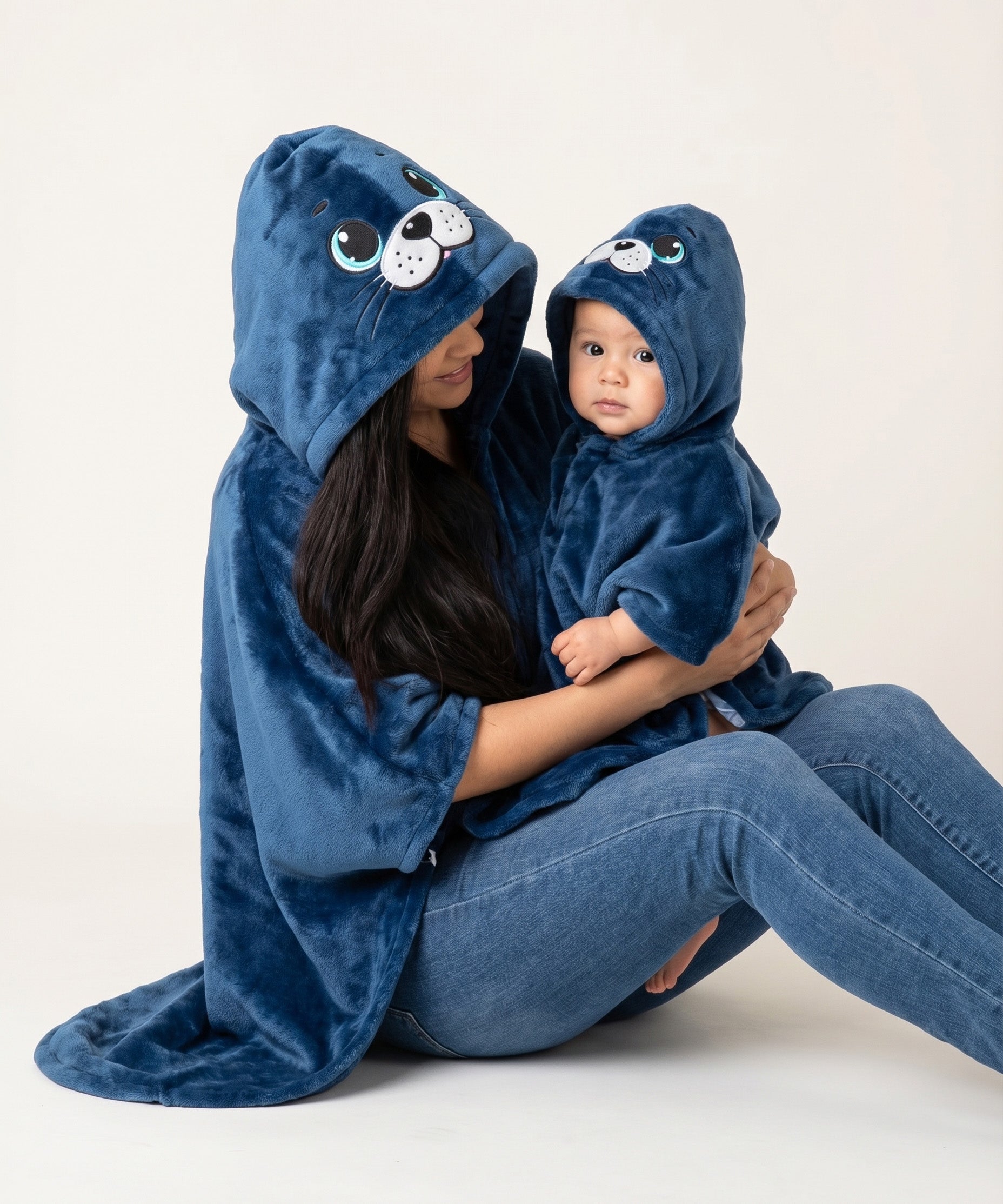 Combo Adulto y Niño - Ruana Foca