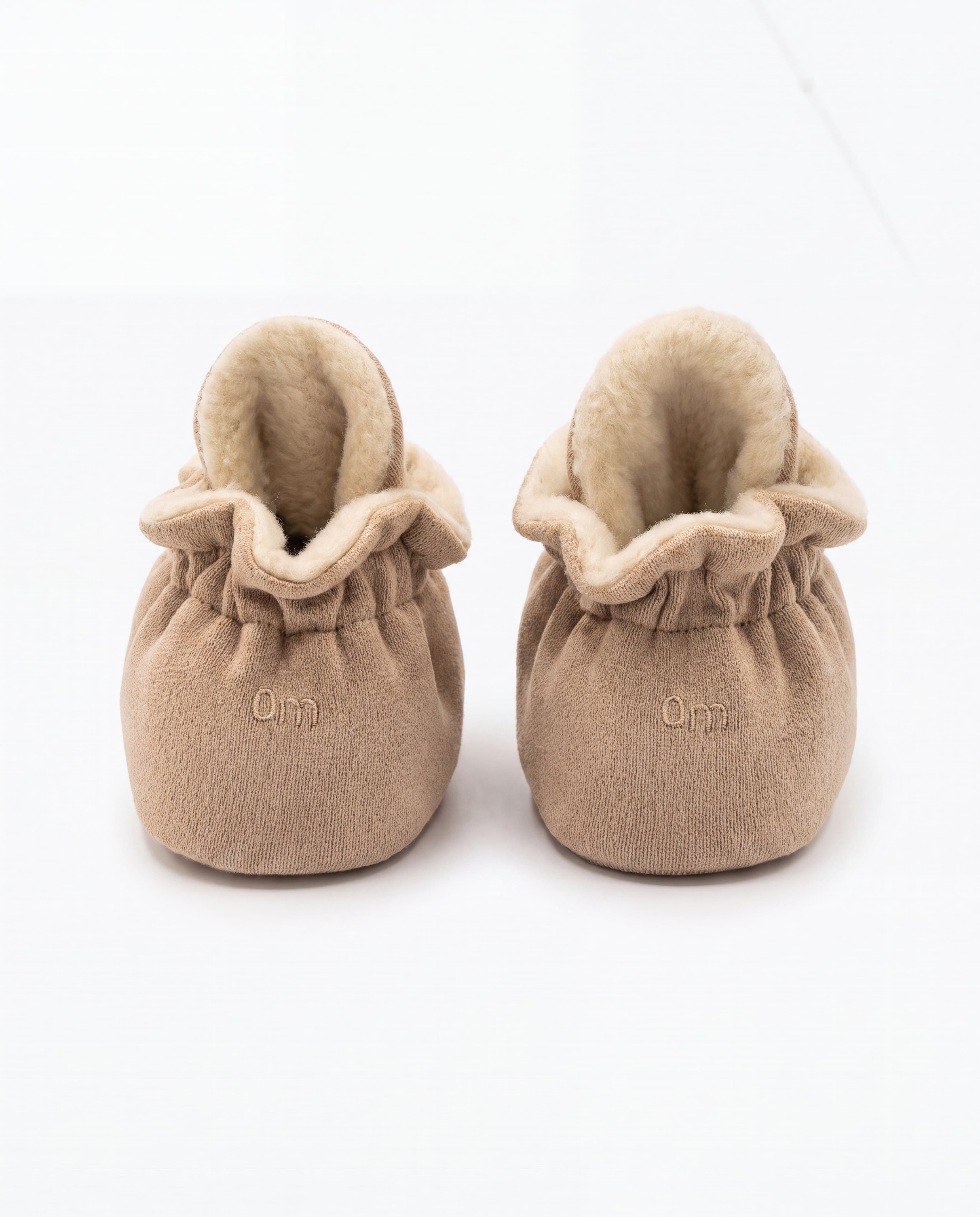 Dosmi Zapatos Capibara